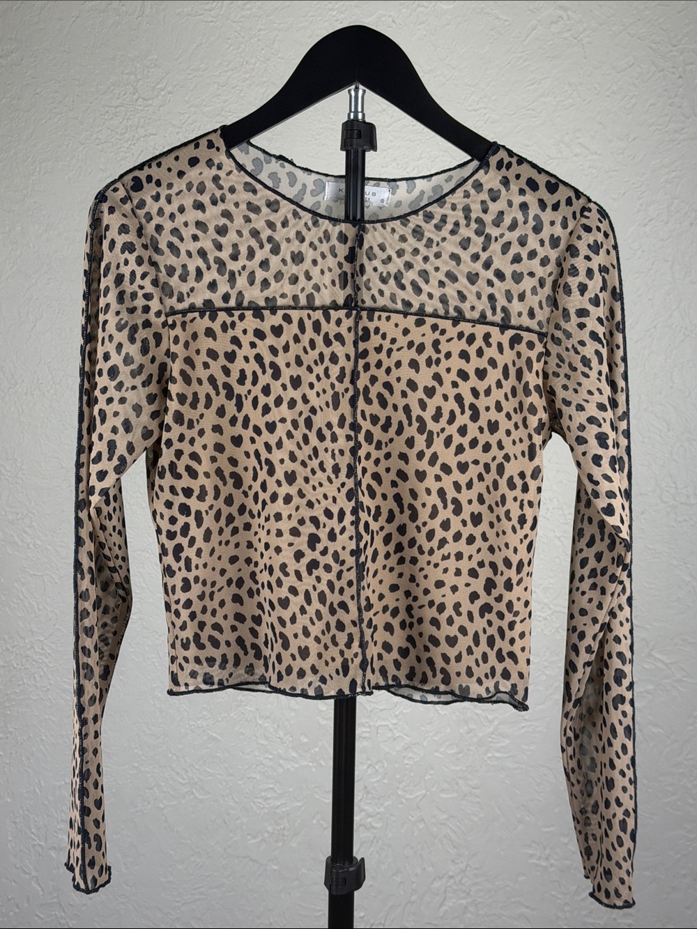 Kirious Los Angeles animal print cropped top size small